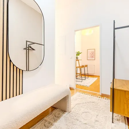 Hakuna Cozy-living Center - Free Parking Štýrský Hradec